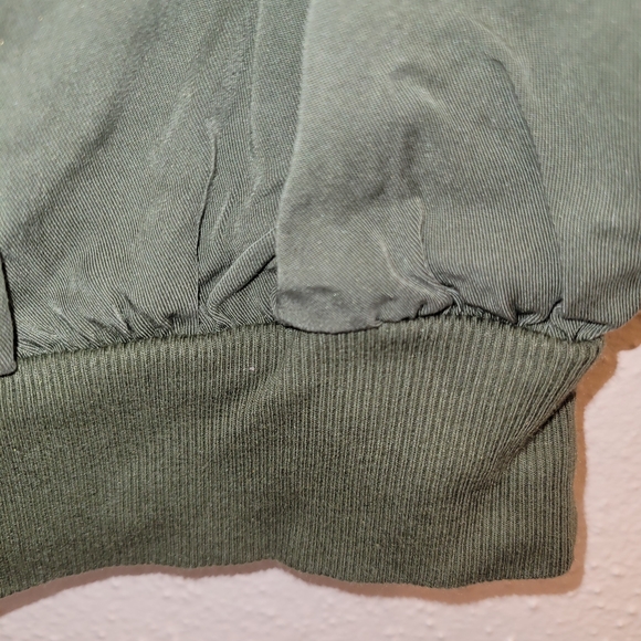 Stateside Olive Green Sleeveless Top Dove Muscle Size Small - Picture 6 of 6